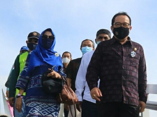 podiumnews.com-Cok Ace Sebut Wisata Bahari Memiliki Potensi Besar